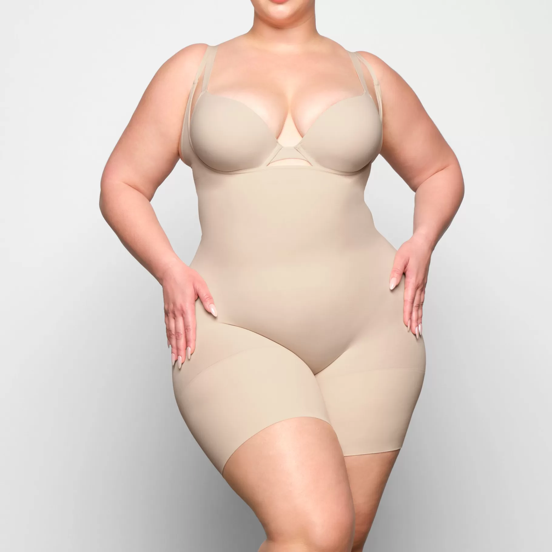 Skims shapewear bodysuits*BUTT ENHANCING OPEN BUST BODYSUIT | SAND