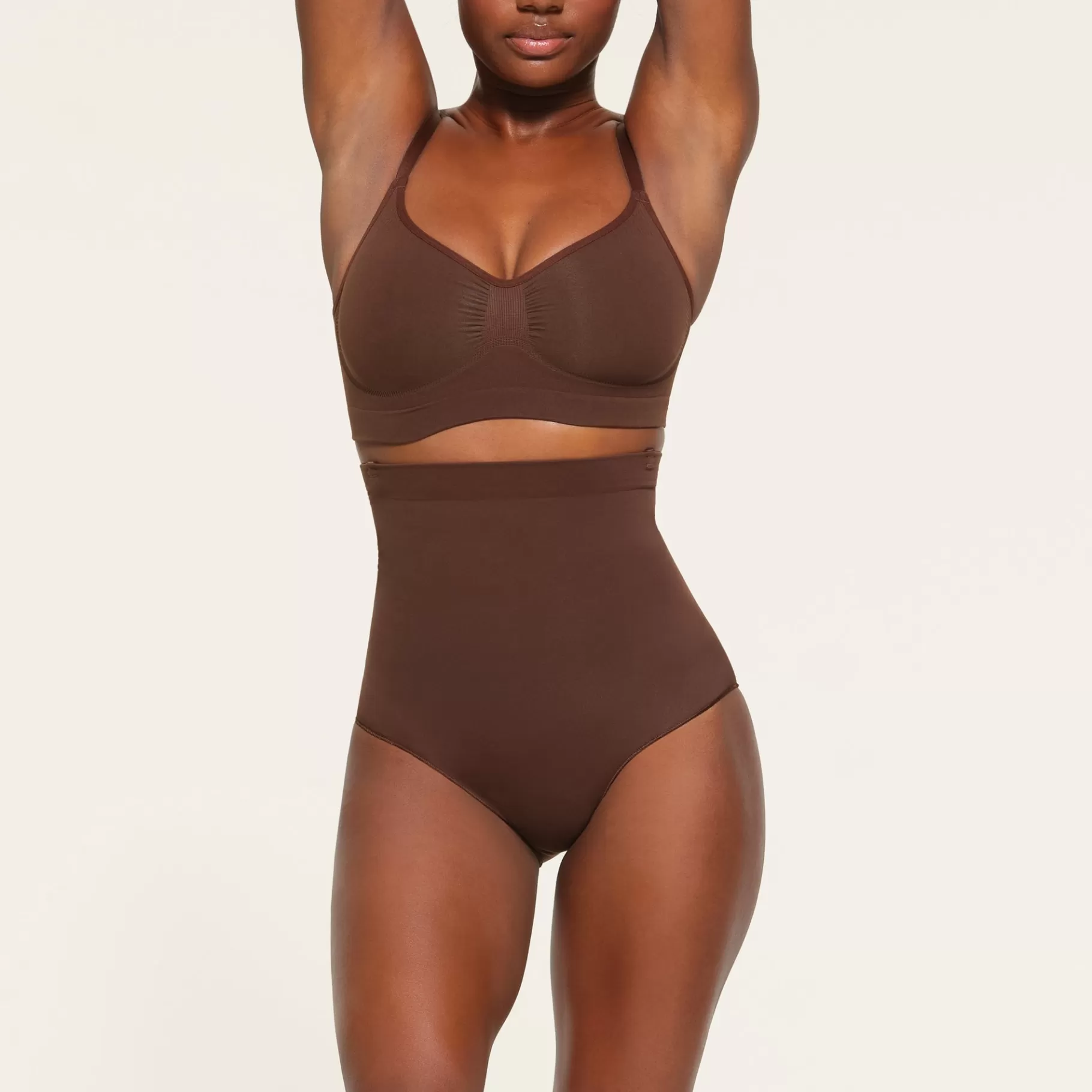 Skims shaping underwear*CORE CONTROL HIGH-WAISTED BRIEF | COCOA