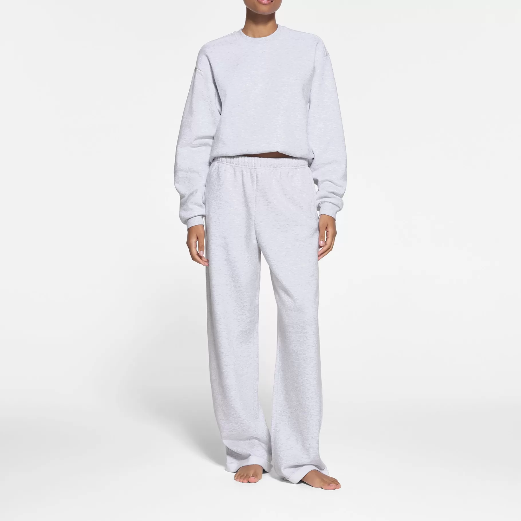 Skims cotton fleece*COTTON FLEECE CLASSIC STRAIGHT LEG PANT | LIGHT HEATHER GREY LIGHT+HEATHER+GREY