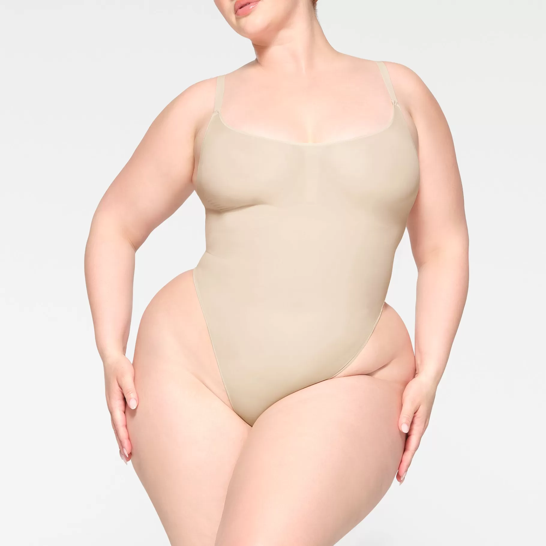 Skims shapewear bodysuits*EVERYDAY SCULPT BODYSUIT | SAND