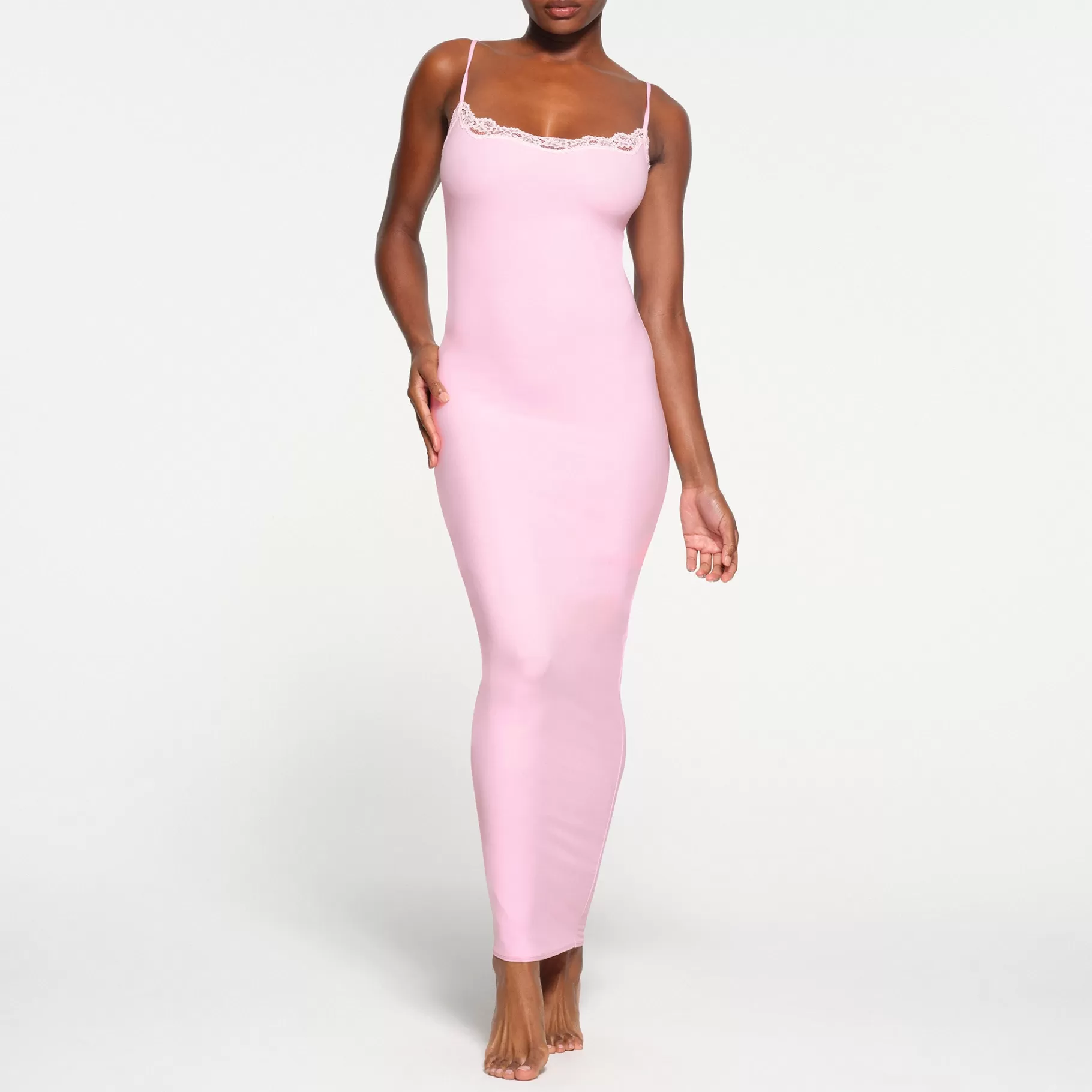 Skims fits everybody*FITS EVERYBODY LACE LONG SLIP DRESS | CHERRY BLOSSOM TONAL CHERRY+BLOSSOM+TONAL