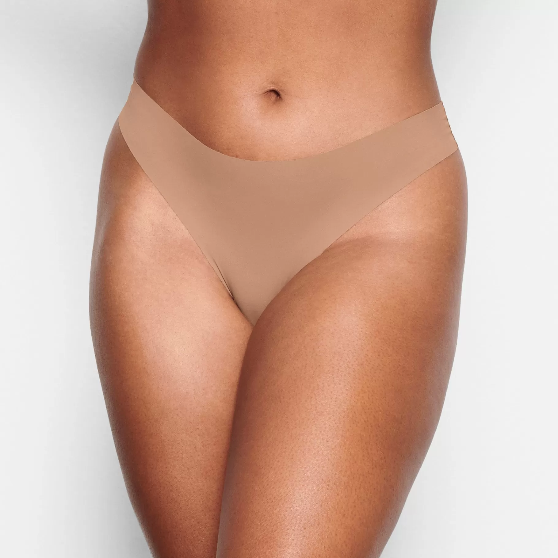 Skims thongs*NAKED DIPPED THONG | SIENNA