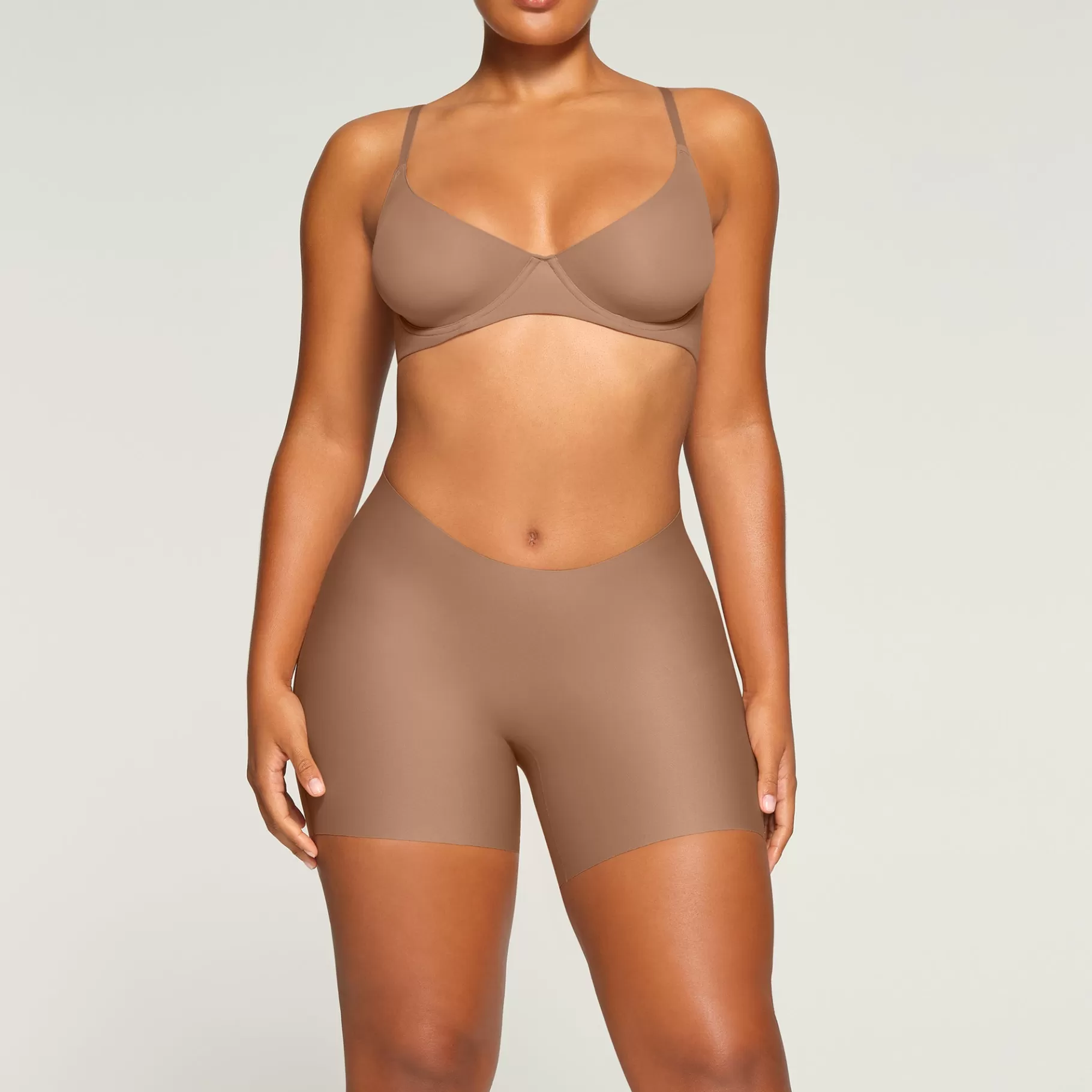 Skims shapewear shorts & leggings* BODY DIPPED FRONT SHORT | SIENNA