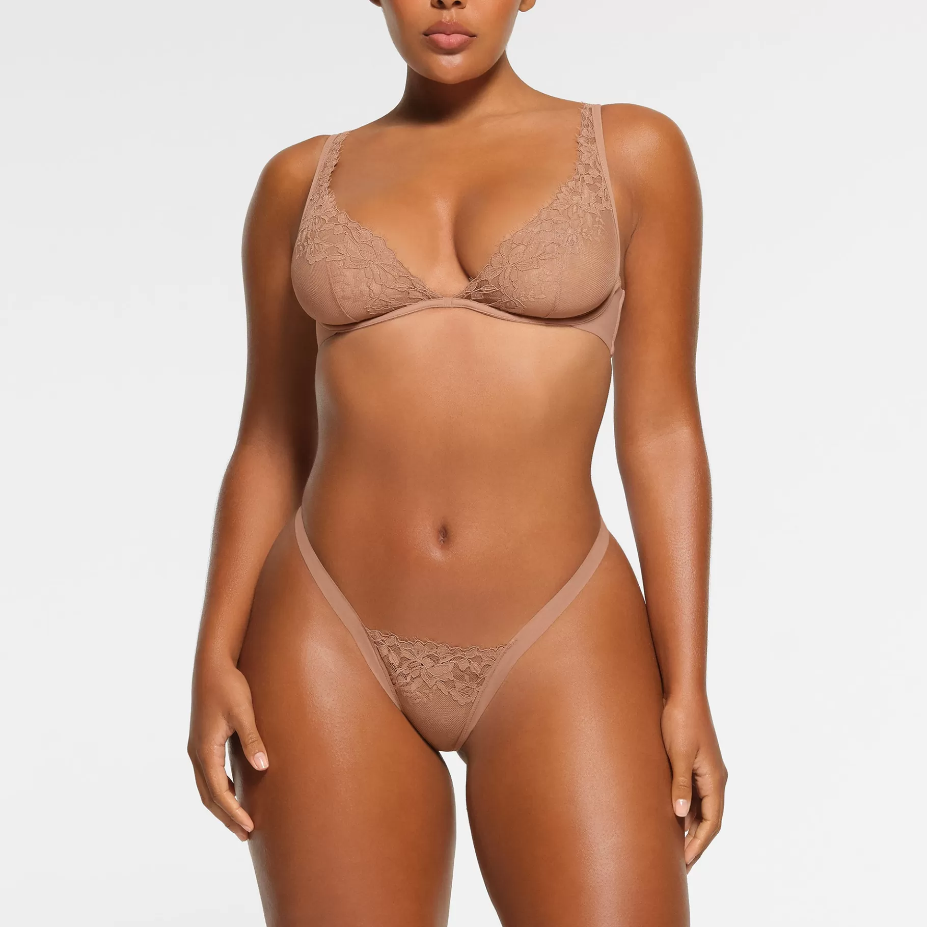 Skims * LACE BUTTERFLY THONG | SIENNA