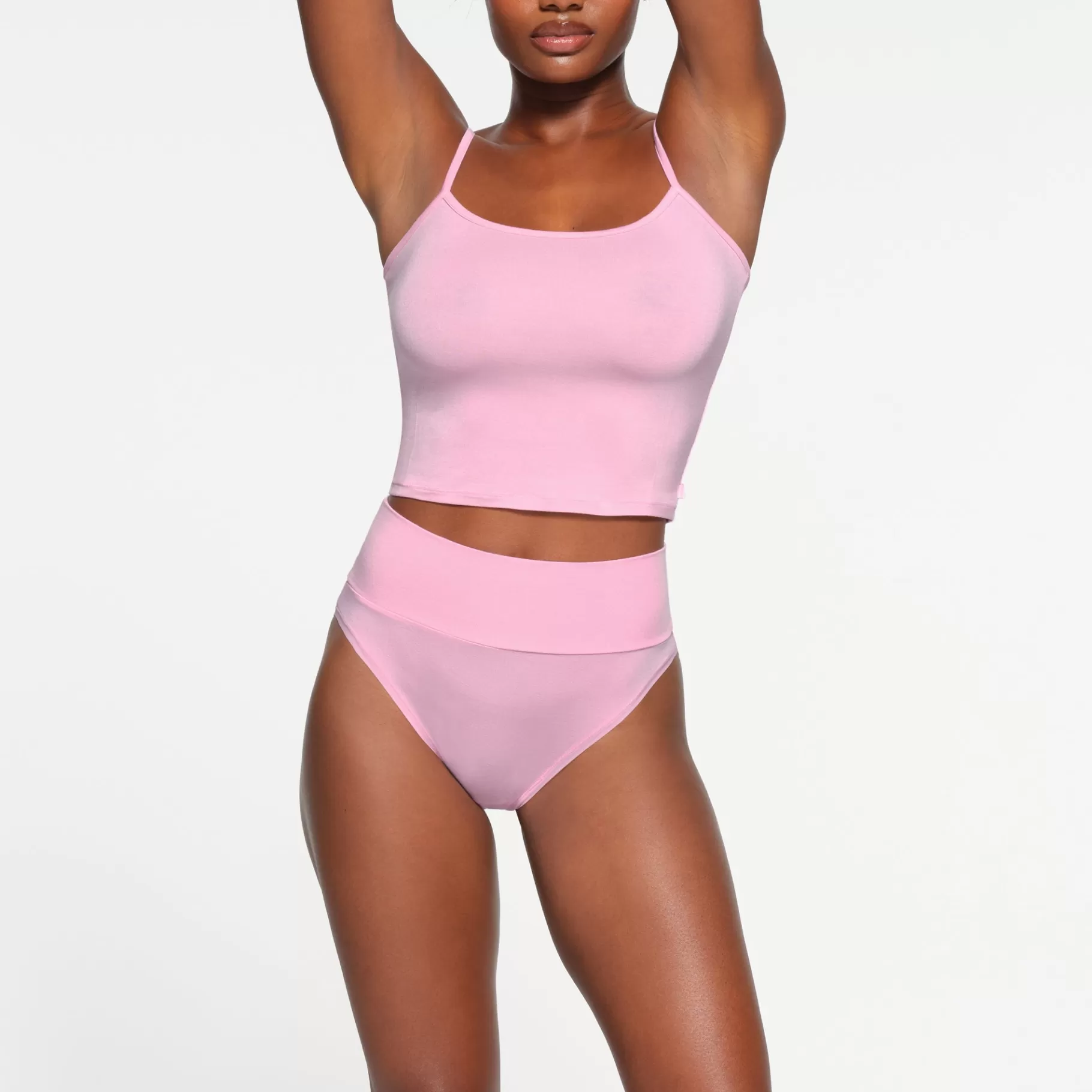 Skims kim's picks* SLEEP STRAIGHT NECK CROPPED CAMI | BUBBLE GUM BUBBLE+GUM