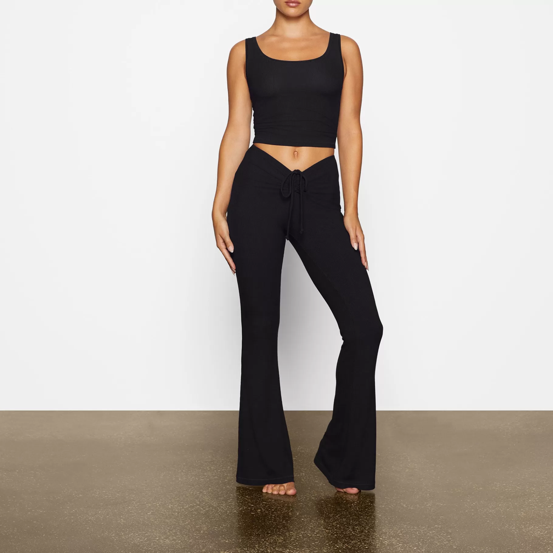 Skims soft lounge*SOFT LOUNGE RUCHED PANT | ONYX