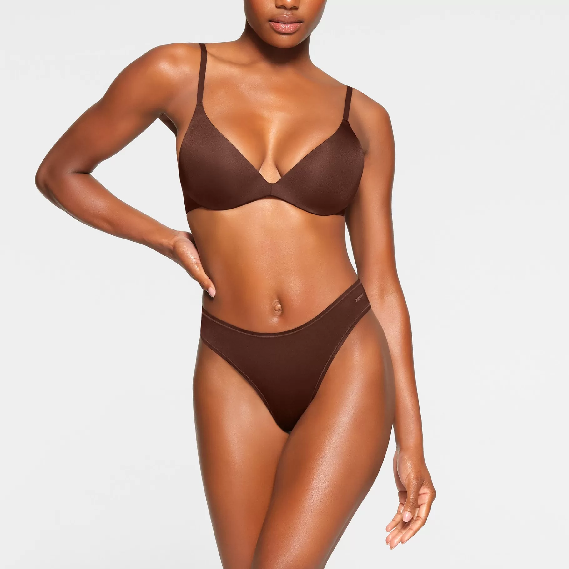 Skims push-up*WIRELESS FORM SUPER PUSH-UP BRA | COCOA